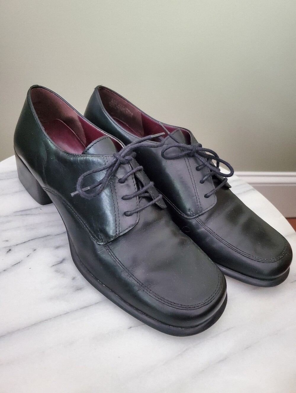 Vintage Bandolino Black Leather Oxfords Chunky Heel Lace Up